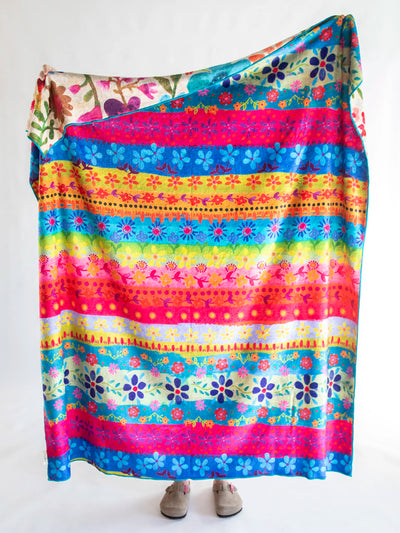Reversible Cozy Throw Blanket - World Better-view 2