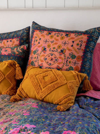 Bungalow Euro Sham|Vintage Patchwork-view 2
